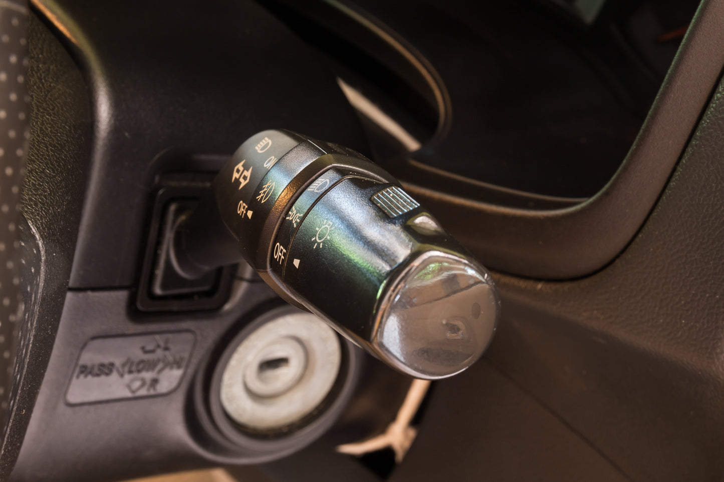Indicator Switch Button